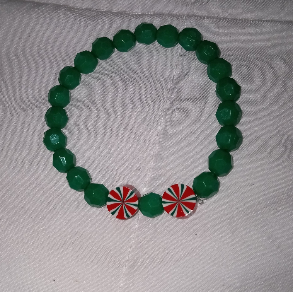 Hand Crafted red and green candy Cane Christmas beaded statement bracelet New
